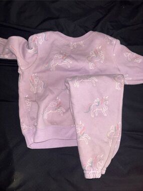 18 mo unicorn sweat suit